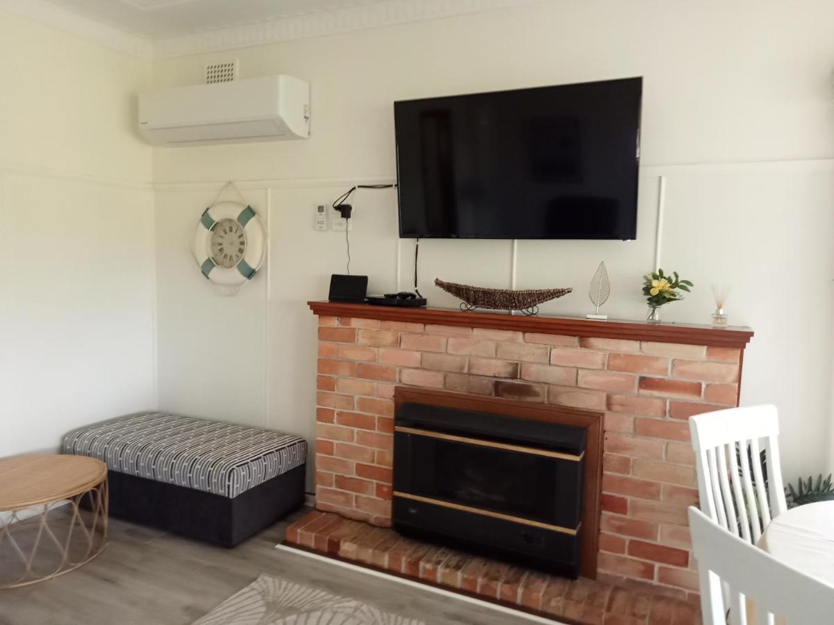 Boyle'S Beach House - Fully Furnished 3 Bedroom Home. Secure Parking. Nambucca Heads Exterior photo